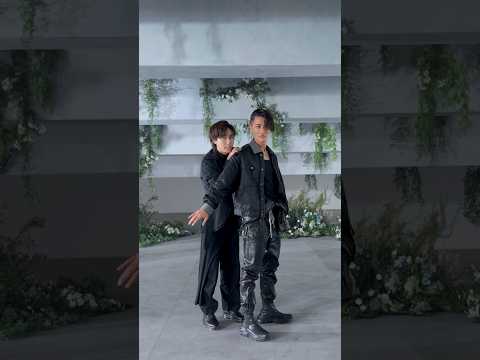 ブチ壊してキスで Update 🤖💛💚SnowMan 岩本照 阿部亮平SAVEYOURHEART 君を守りにきた