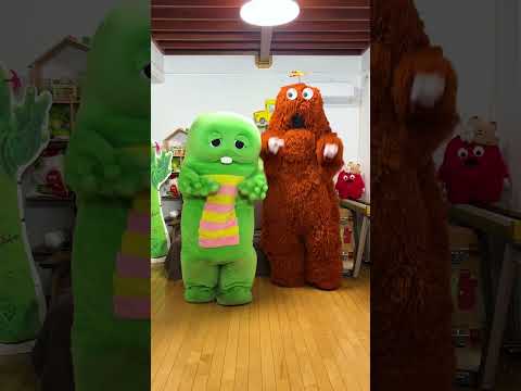 【ともだちのうた】サビのダンス♪いっしょにおどろう！✌️✌️ Shorts ともだちのうた 踊ってみた ガチャムク サムネイル